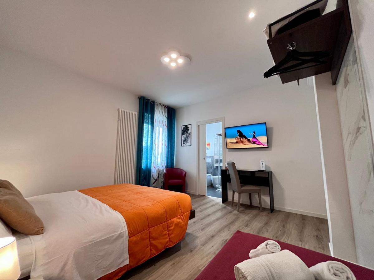 Verona Rooms 109, Verona