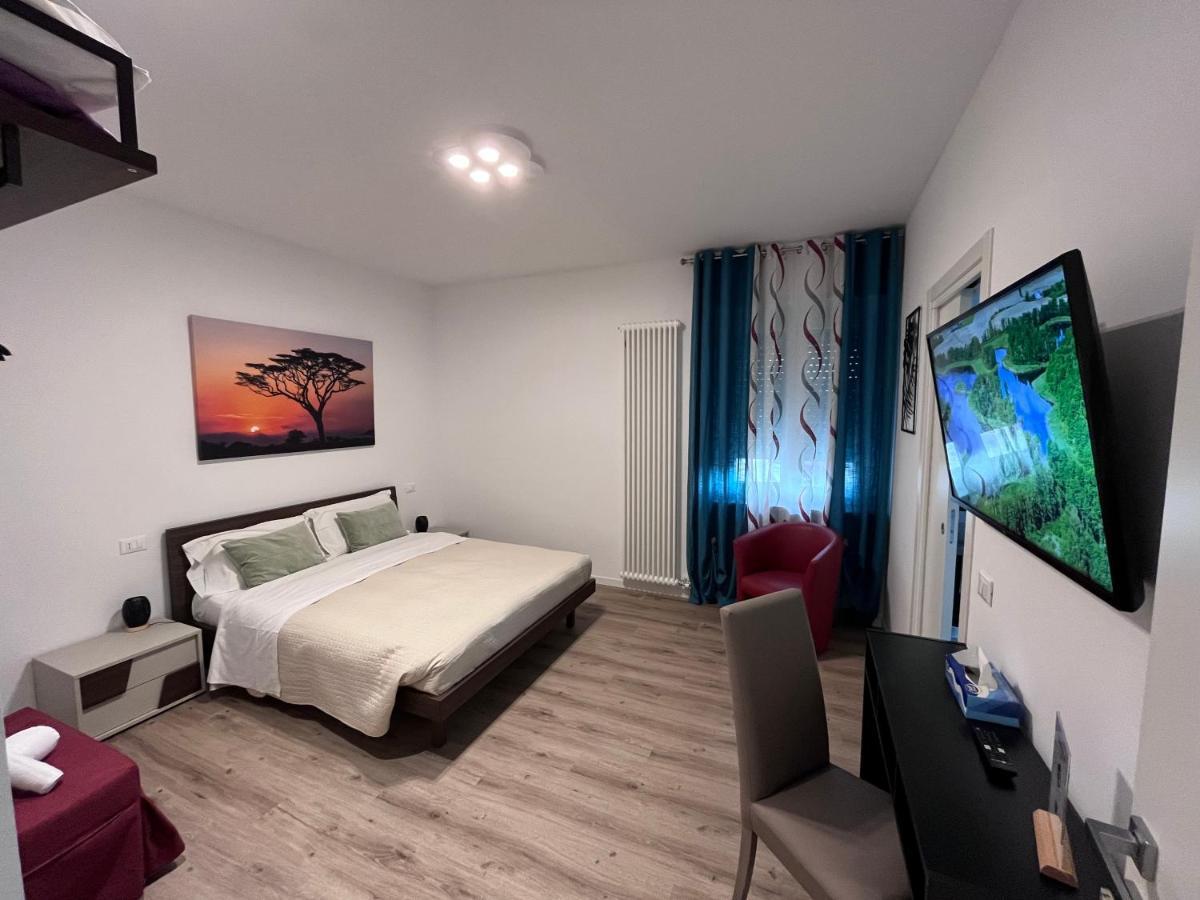 Verona Rooms 109 — Photos 2